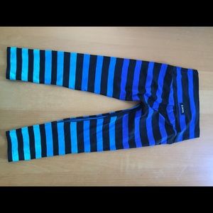 K deer Capri Leggings